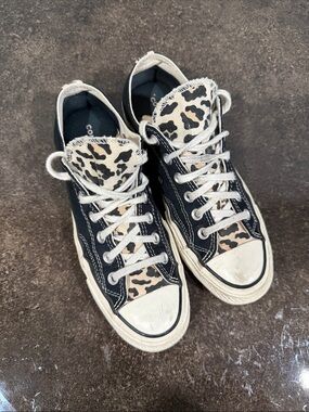 Converse Women's Black‎ Canvas Low Top Sneakers with Leopard Print RARE Size 7.5